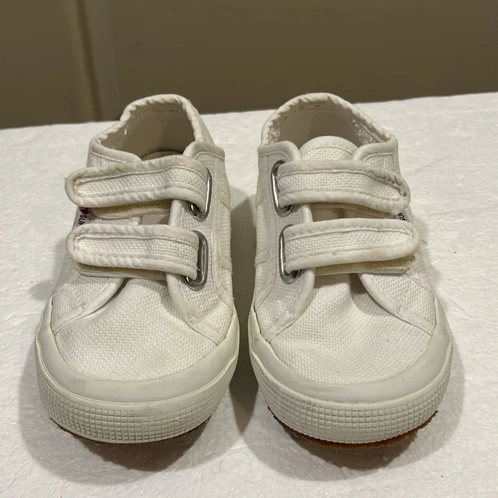 Superga kids unisex canvas hook & loop fastener Sneakers size 10.5 white